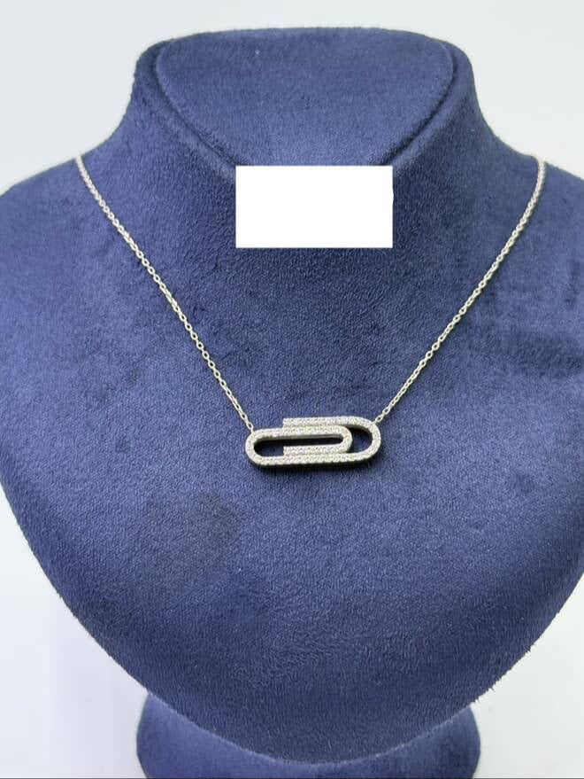 عقد - -