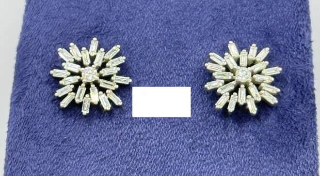 EARRINGS - -