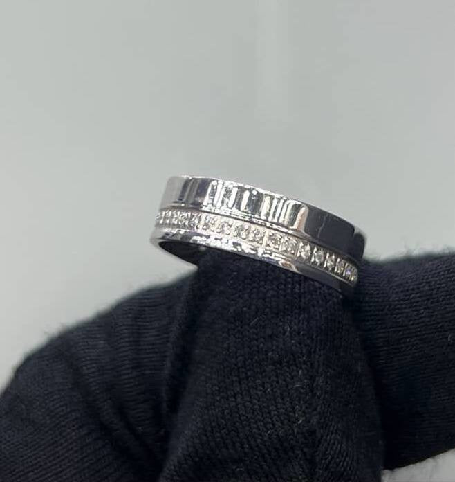 Ring - - 18