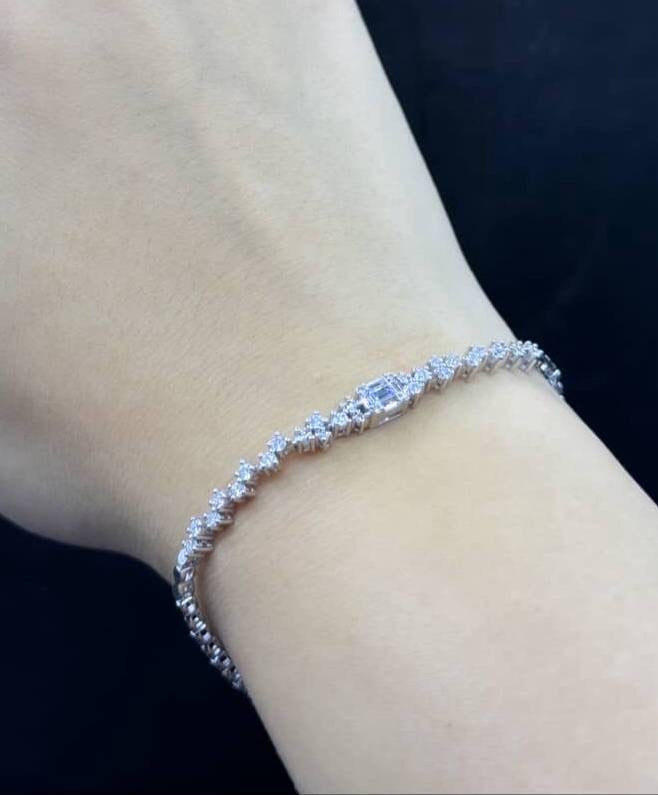 Bracelet - -