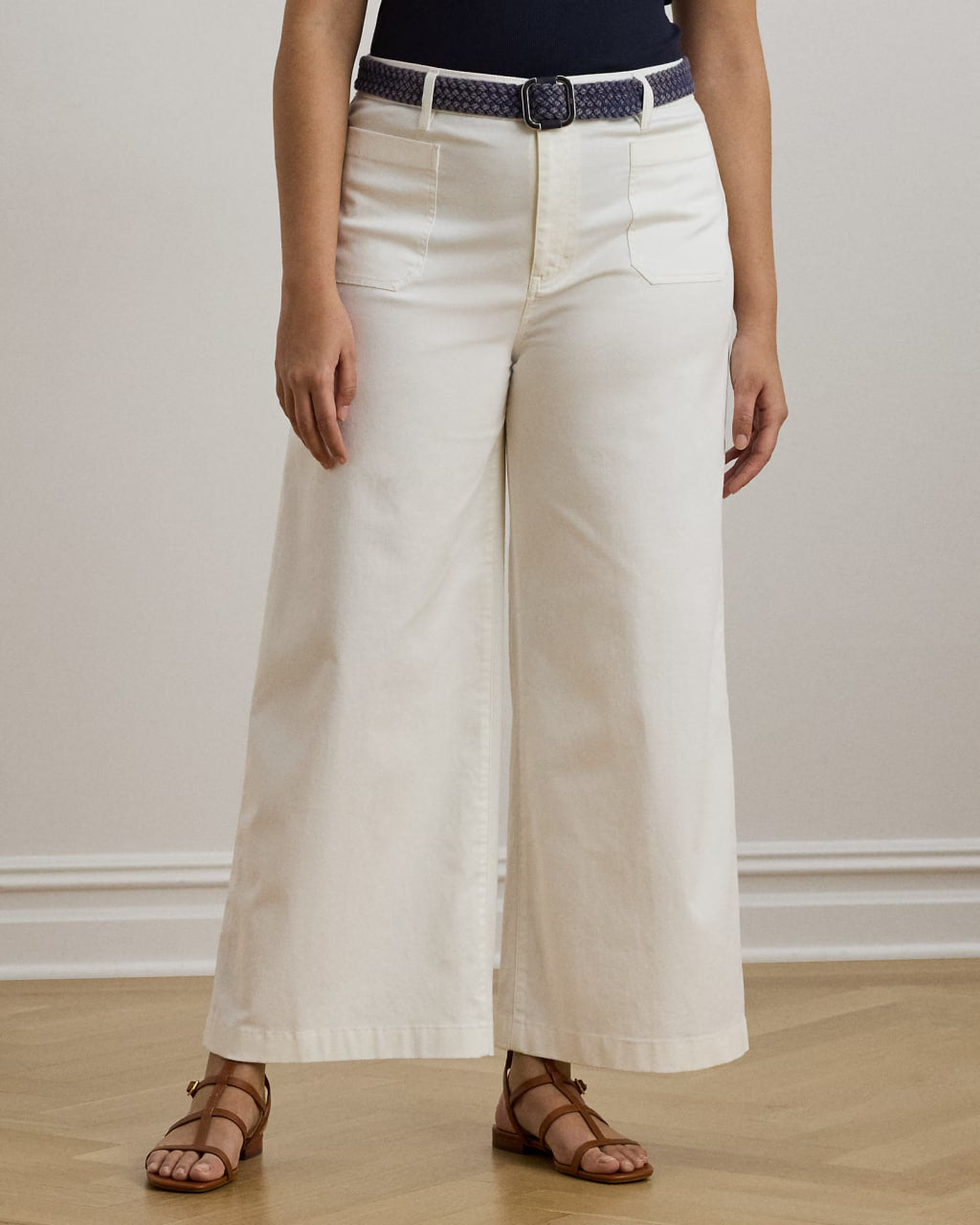 Stretch Chino Wide-Leg Cropped Pant - -