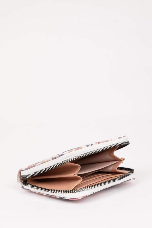 Woman Faux Leather Wallets - -