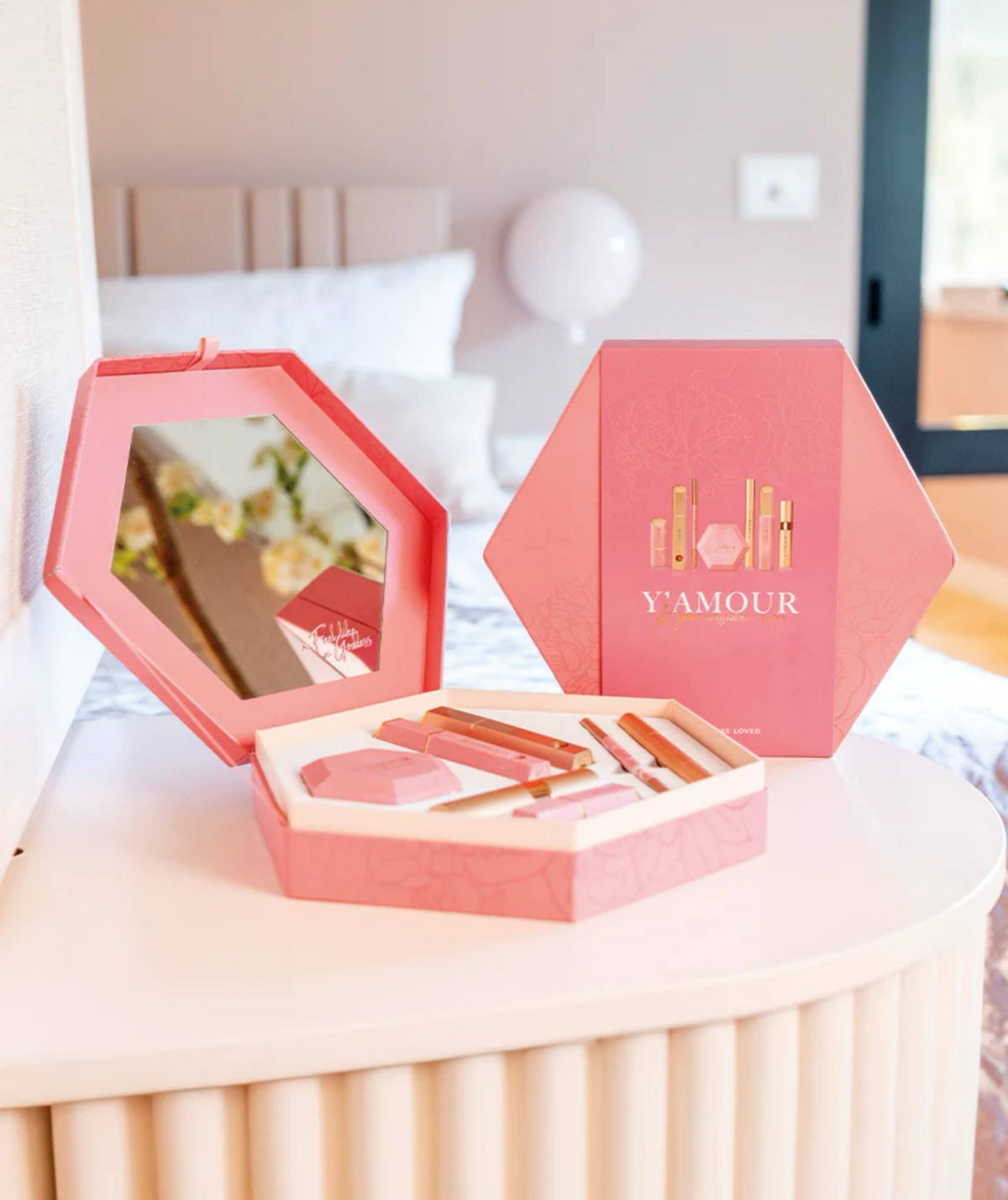 Y'AMOUR GiftBox Set - -