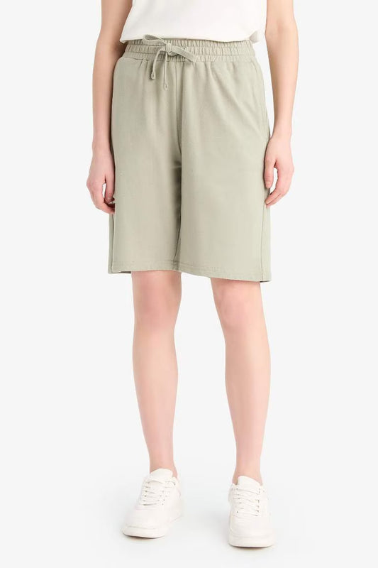 Regular Fit Normal Waist Straight Leg Bermuda Shorts - -