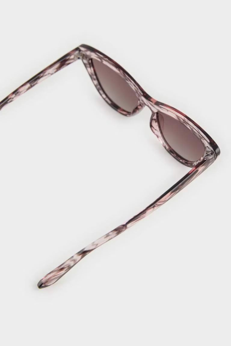 Woman Round Sunglasses - -