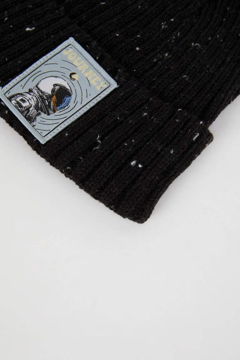 Boy Ribbed Knit Beanie - -
