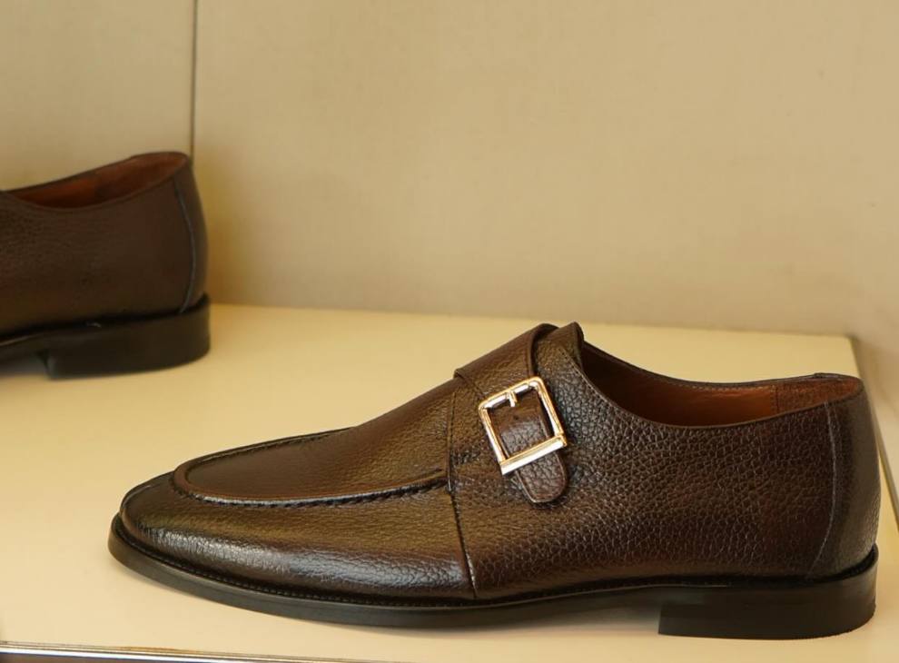 Leather footwear - -