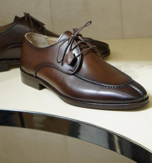 Leather footwear - -