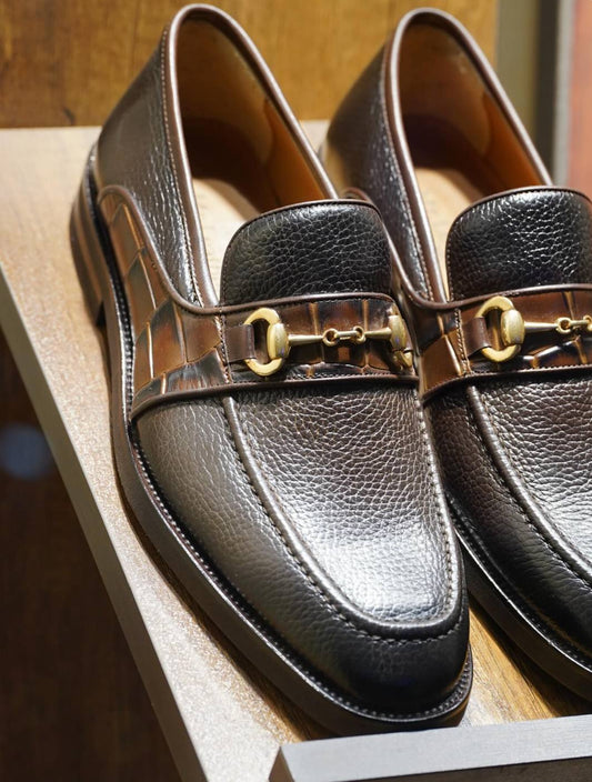 Leather footwear - -