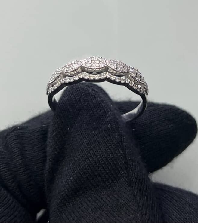 RING - - 18