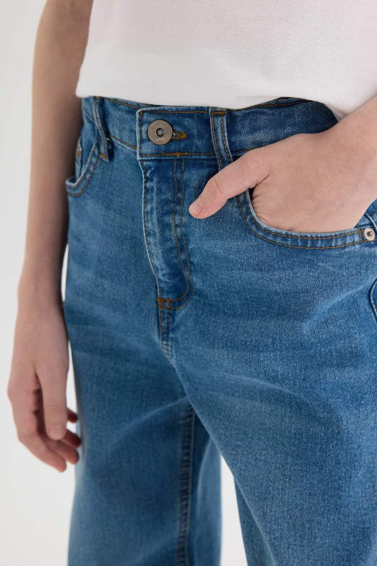 Boy Straight Fit Jeans - -