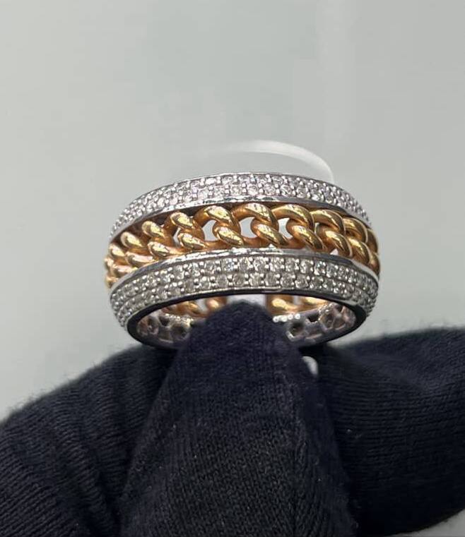 RING - - 18