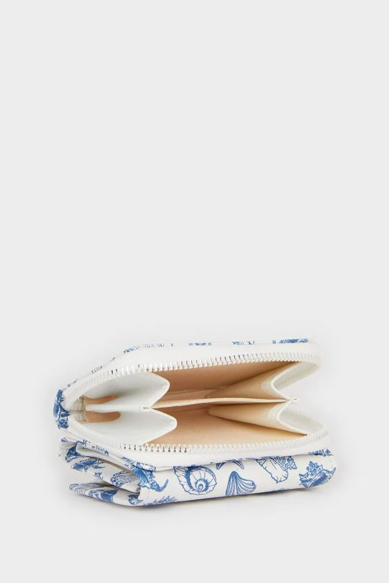 Woman Faux Leather Wallets - -
