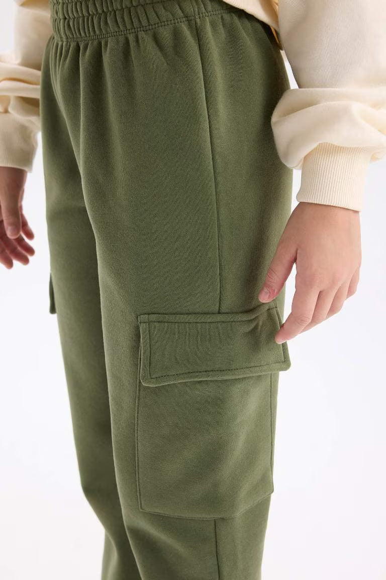 Girl Elastic Waist Leg Cargo Sweatpants - -
