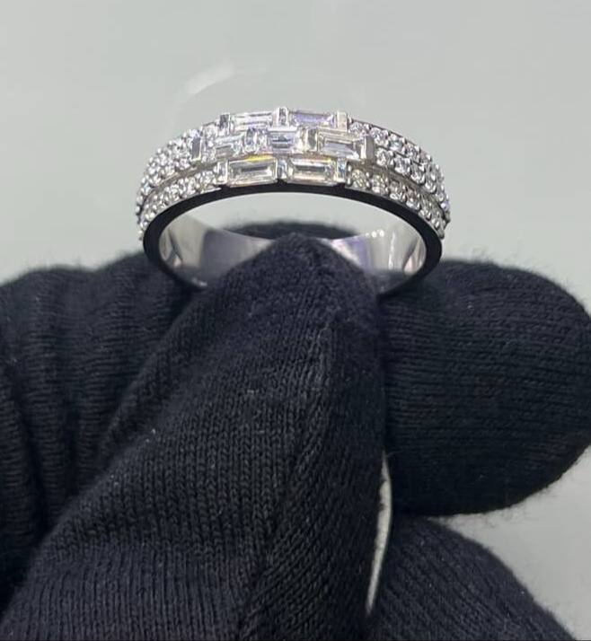RING - - 18