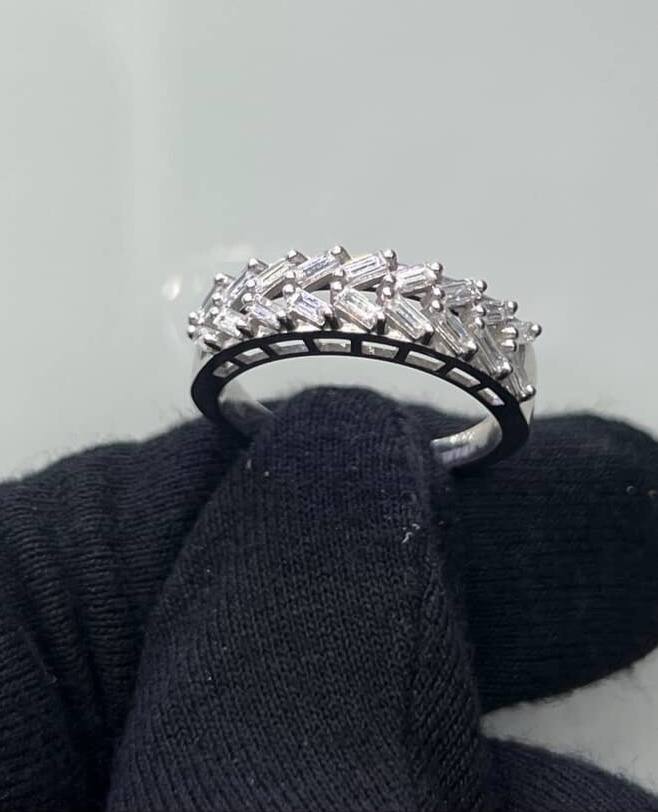 RING - - 18