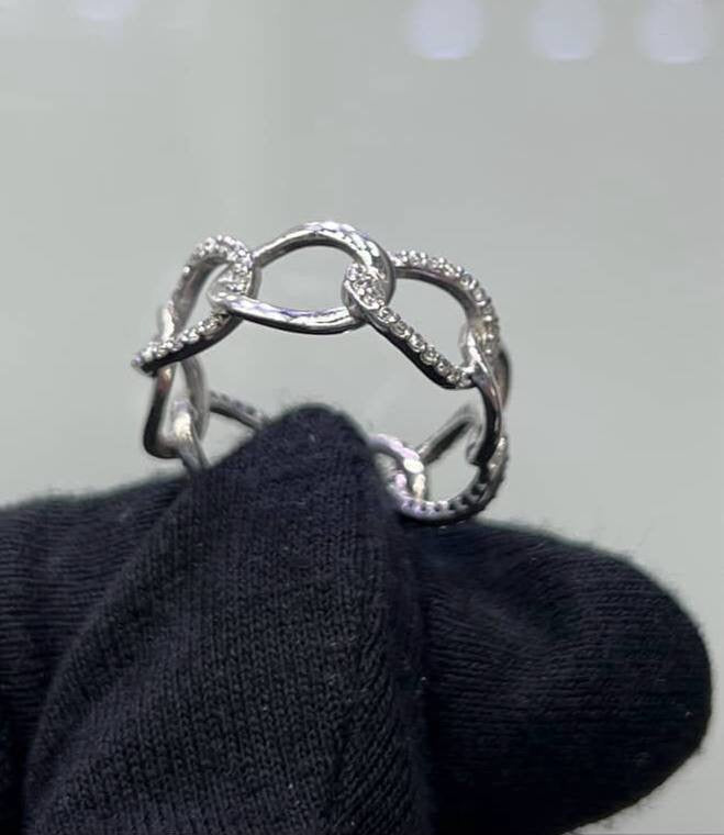 Ring - - 18