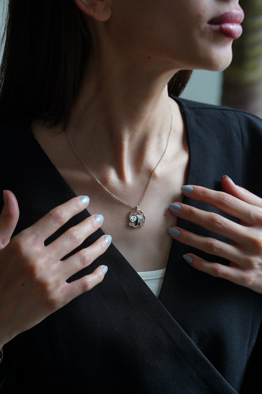 عقد - -