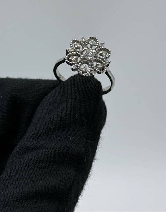 Ring - - 18