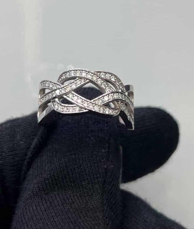 Ring - - 18