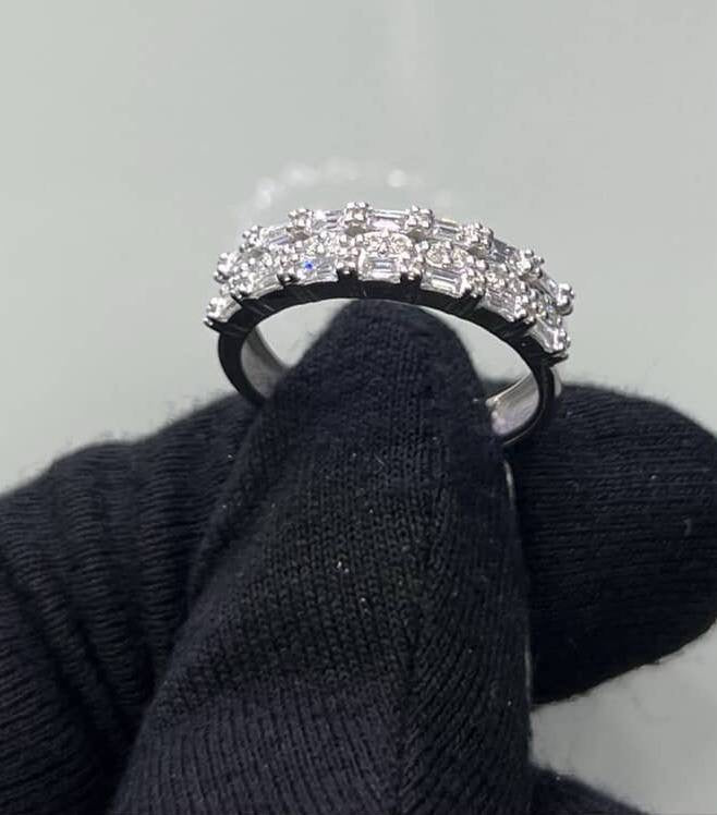Ring - - 18