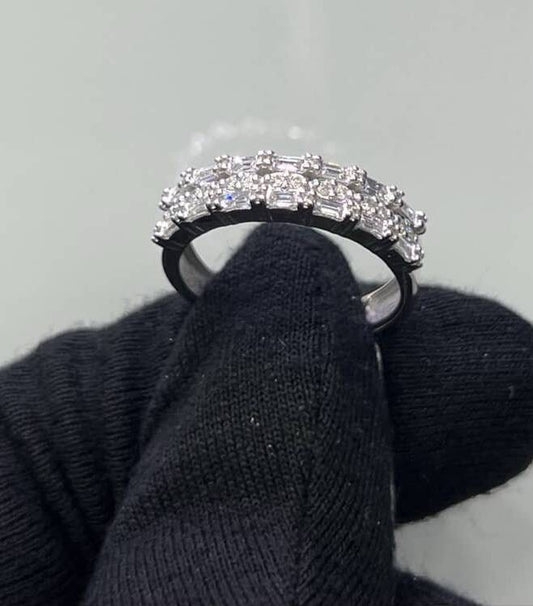 Ring - - 18