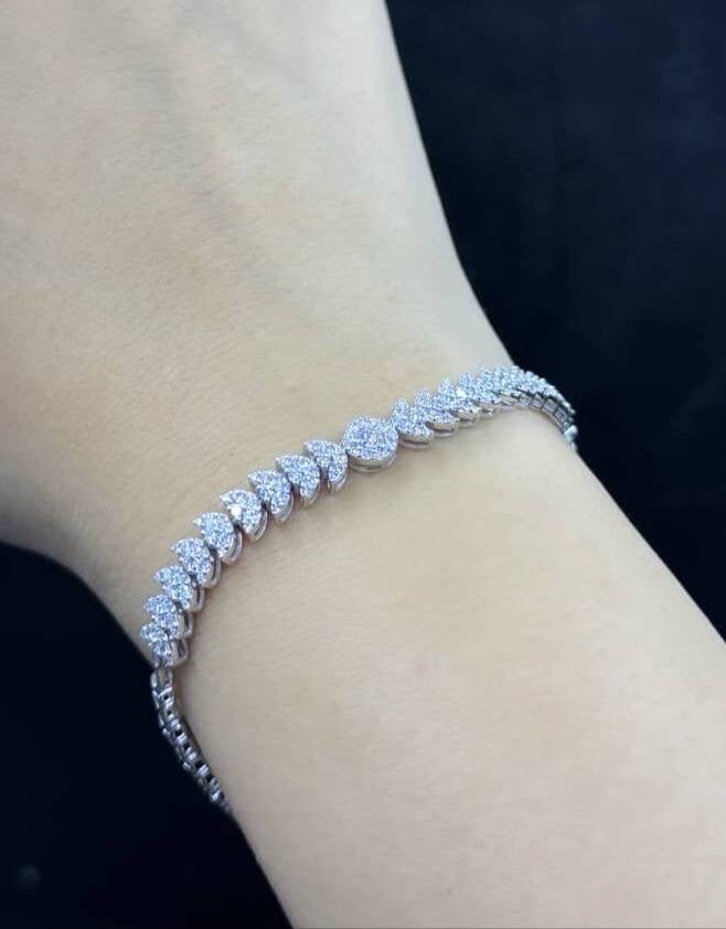 Bracelet - -