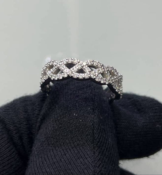 Ring - - 18