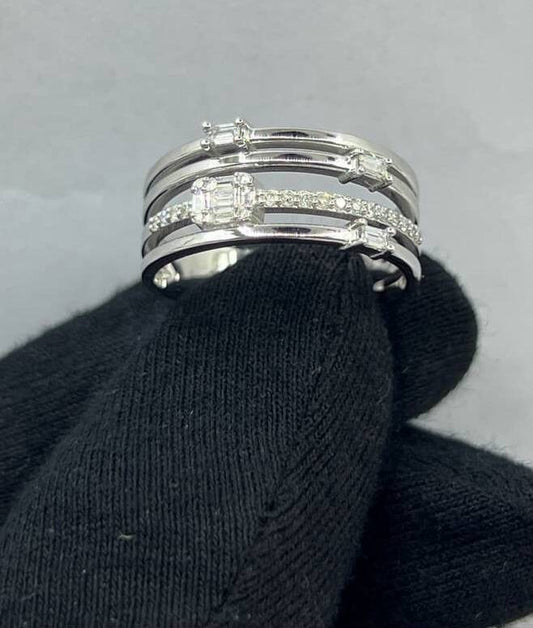 Ring - - 18