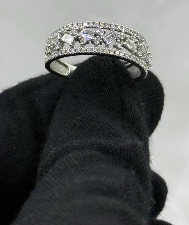 Ring - - 18