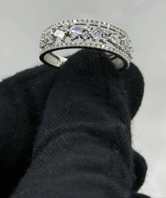 Ring - - 18