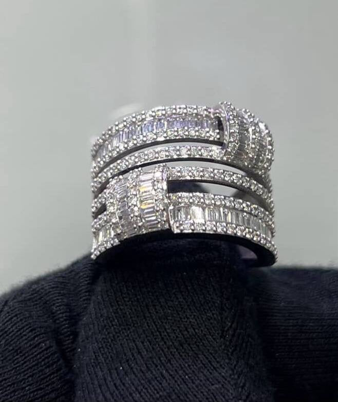 Ring - - 18