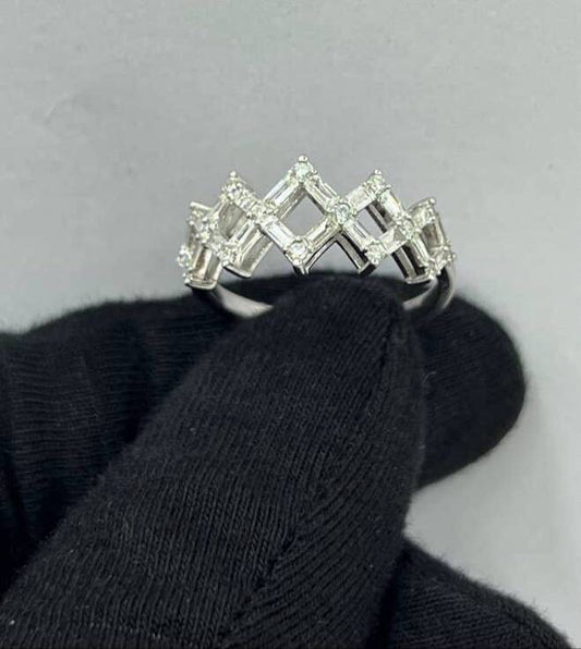 Ring - - 18
