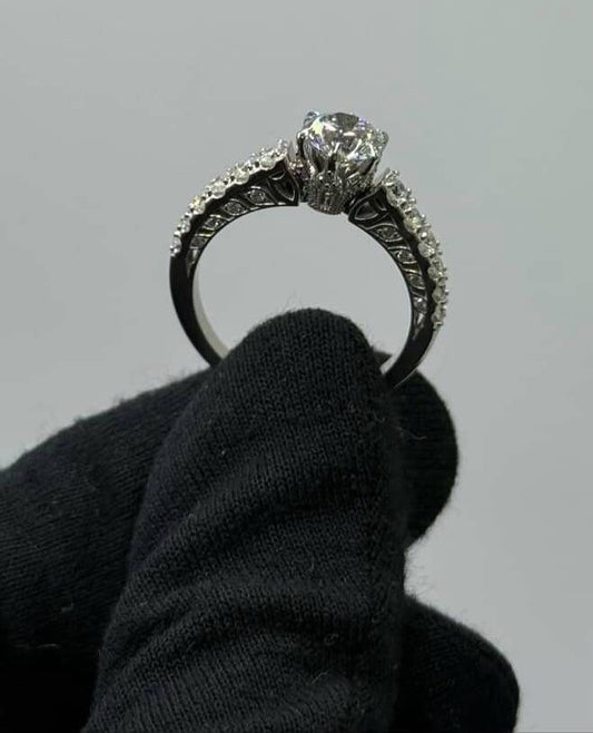 Ring - - 18