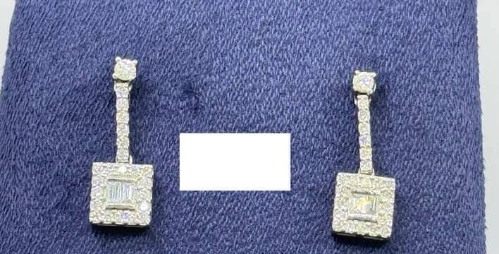 EARRINGS - -
