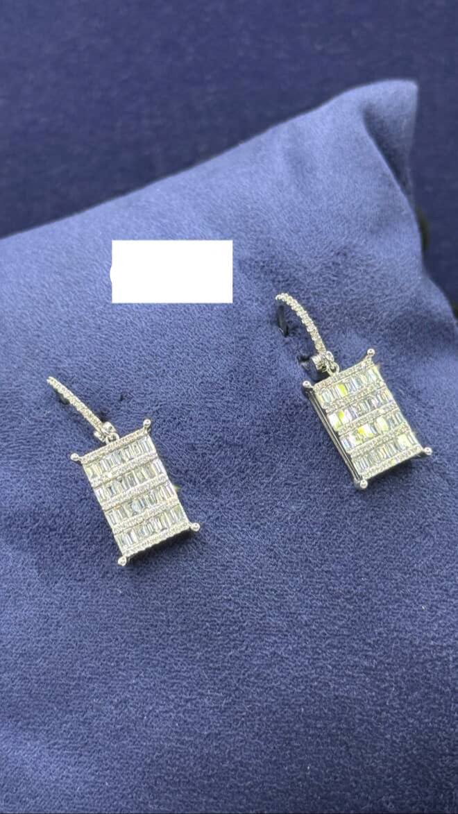 EARRINGS - -