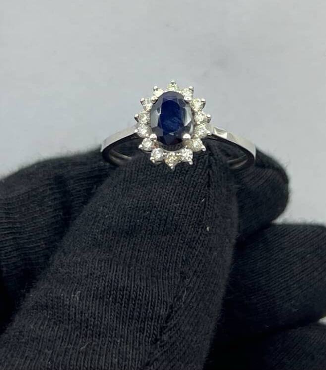 RING - - 18