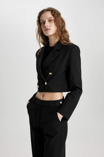 Jacket Collar Crop Blazer - -