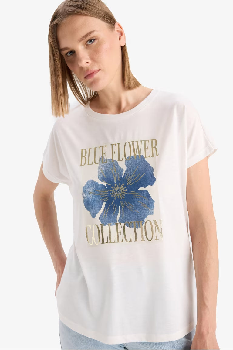 Woman Short Sleeve T-Shirt - - Ecru