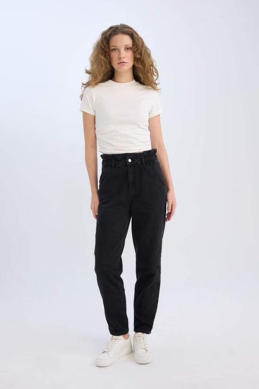 Paperbag Elastic Waist Ankle Length Jeans - -