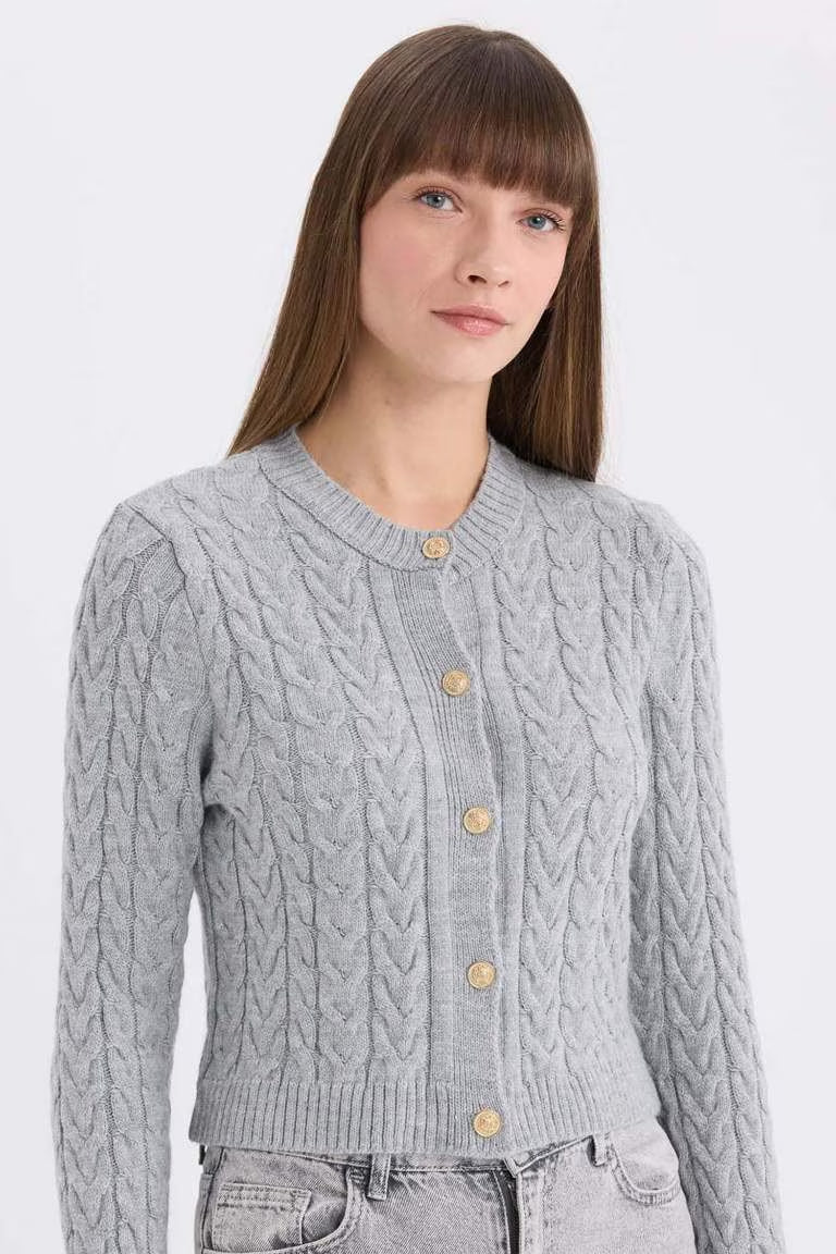 Regular Fit Crew Neck Knitted Buttoned Knitwear Cardigan - - Heather