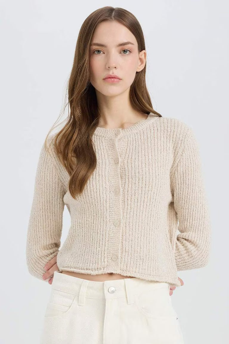 Slim Fit Crew Neck Buttoned Knit Cardigan - - Beige