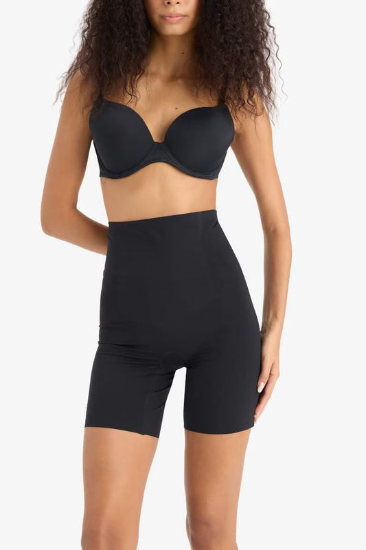 Fall in Love Black Color Short Corset - - Black