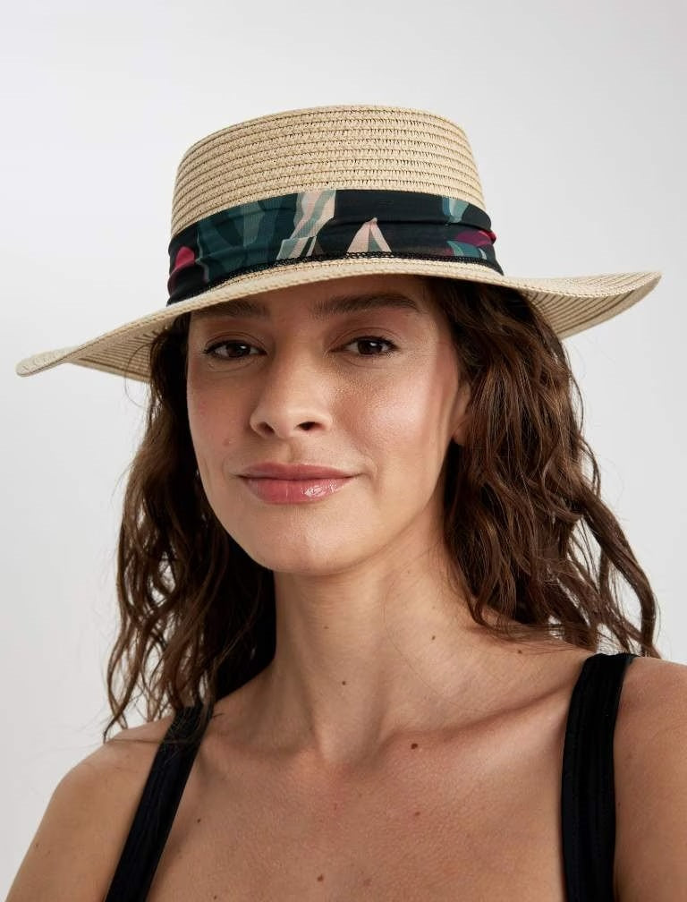 Woman Straw Hat - -