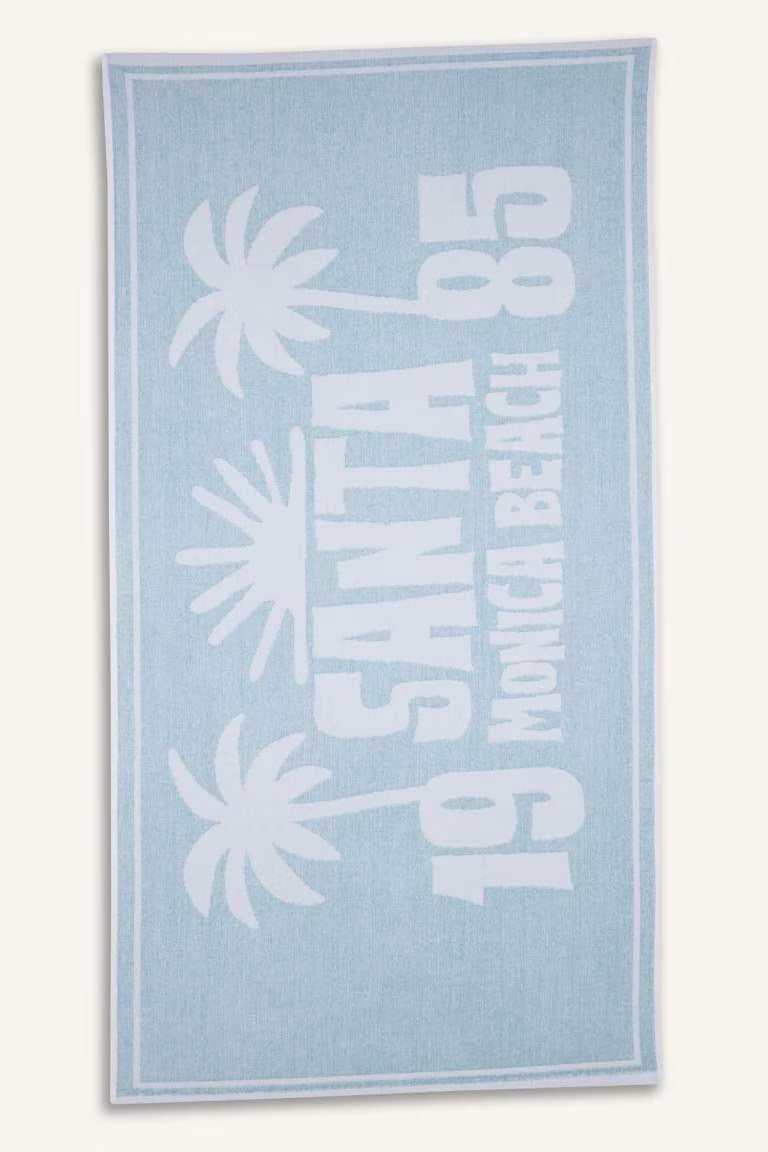 Woman Patterned Cotton Beach Towel - - Floral