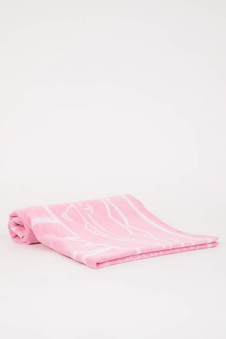 Woman Beach Patterned Cotton Beach Towel - -