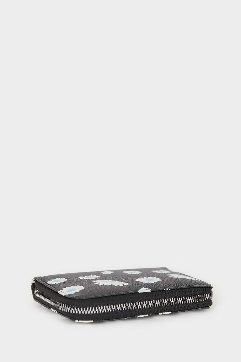 Woman Faux Leather Wallets - -
