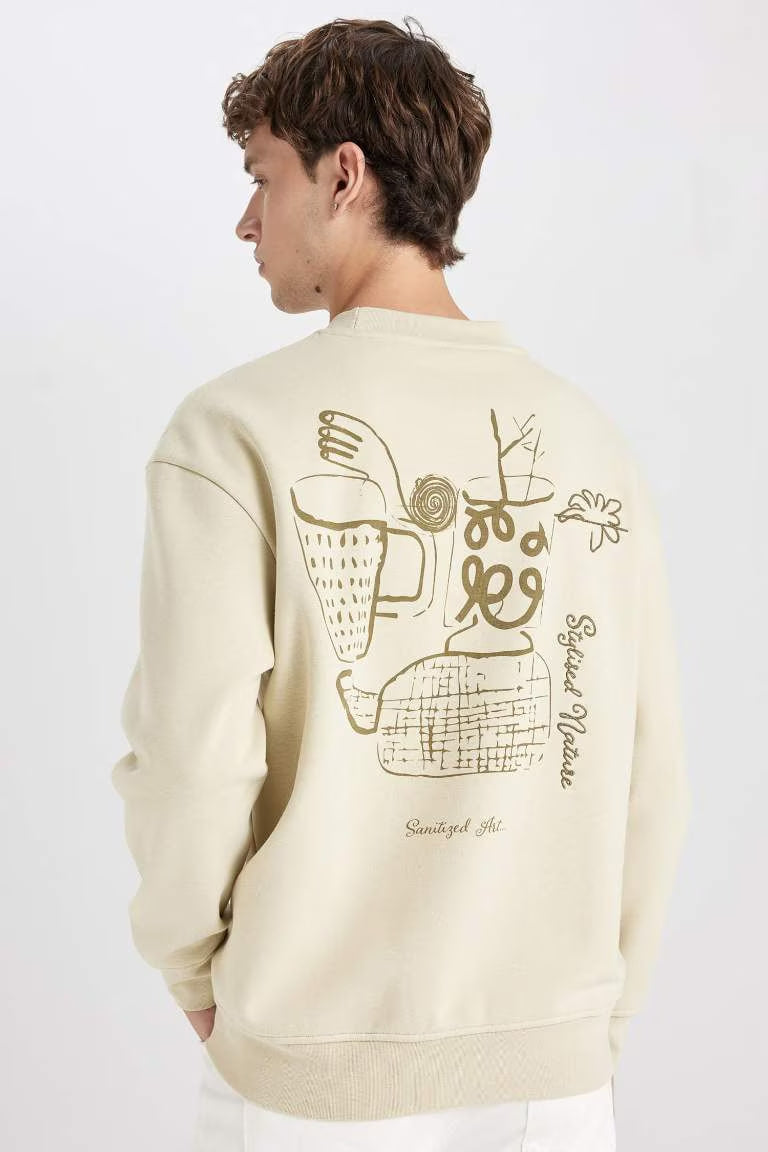 Boxy Fit Crew Neck Back Printed Sweatshirt - -