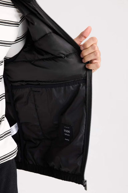 Slim Fit Stand Collar Elastic and Zippered Waterproof Jacket - -