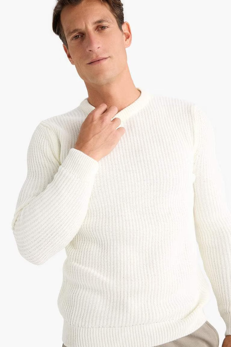 Standard Fit Crew Neck Knitwear Pullover - - Ecru